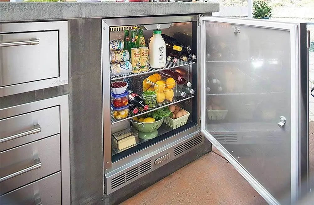 Alfresco Outdoor Rated 7.25 Cubic Foot Refrigerator, URS-1XE