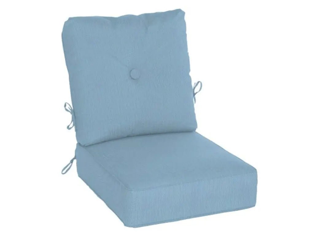 Casual Cushion Estate Series Deep Seating Club Cushion in Cast Horizon